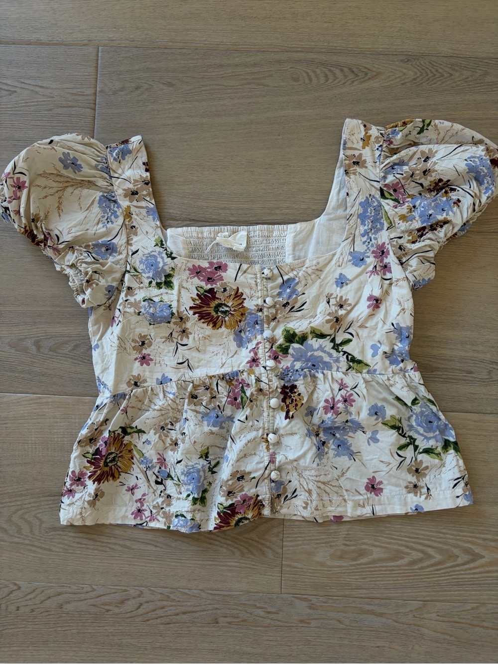 Anthropologie Cream Floral Puff-Sleeve Button Crop Top